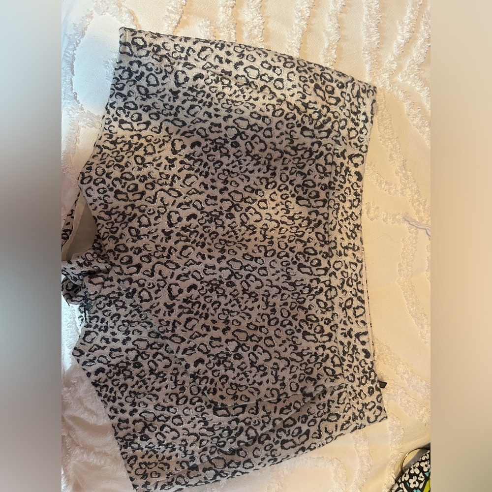 Express cheetah skort